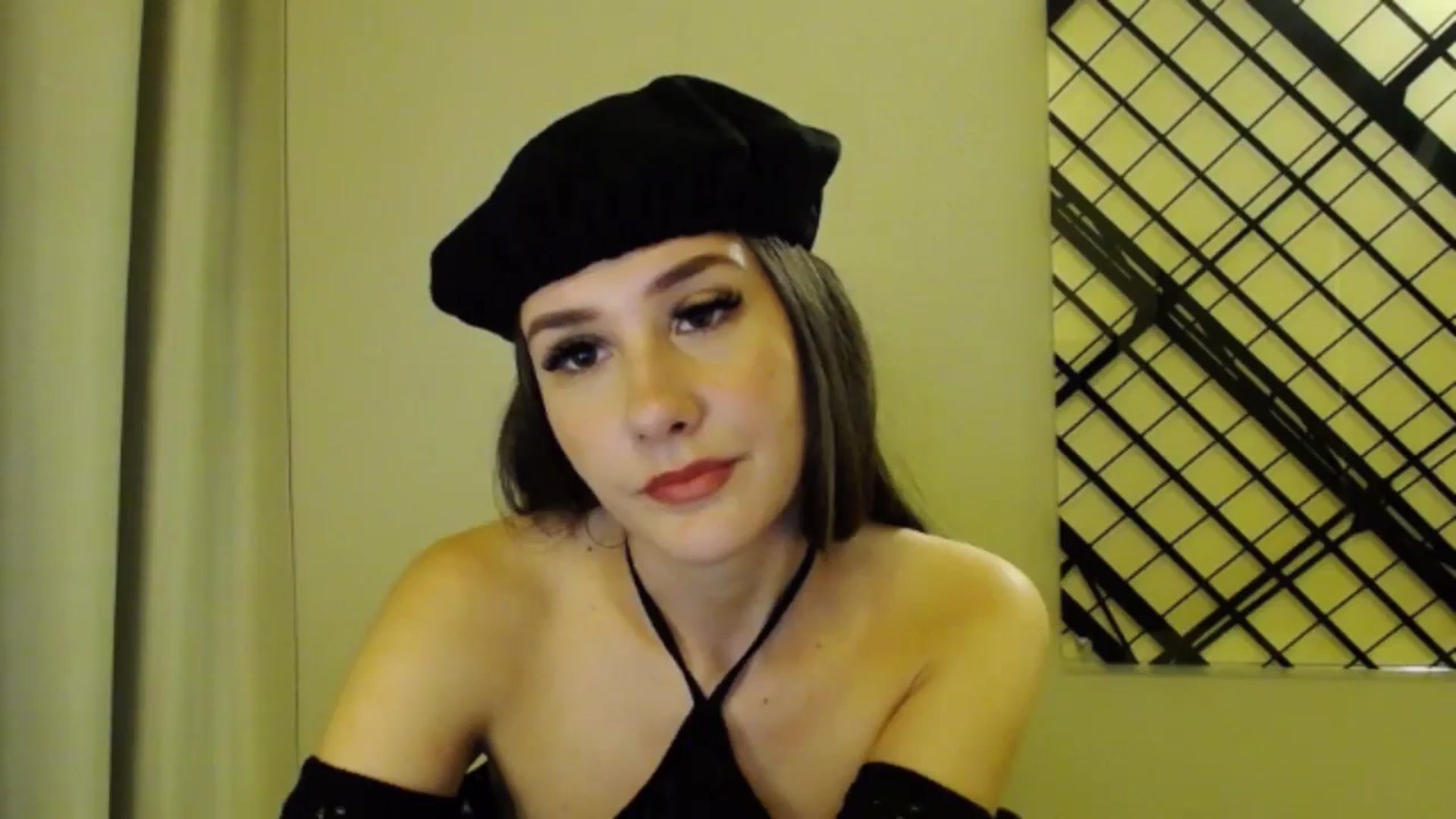Gallery image thumbnail from RadiInParis's myfreecams stream on, 11/02/2023, 20:39 image 8 of 20