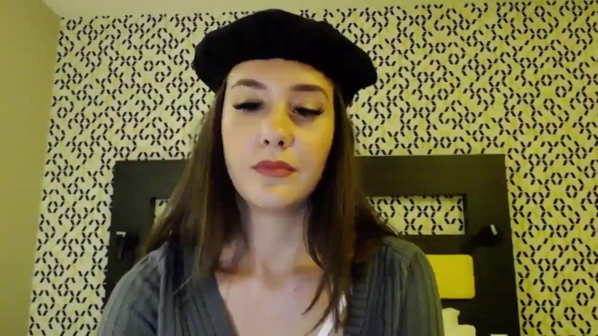 Gallery image thumbnail from RadiInParis's myfreecams stream on, 11/02/2023, 22:30 image 11 of 20