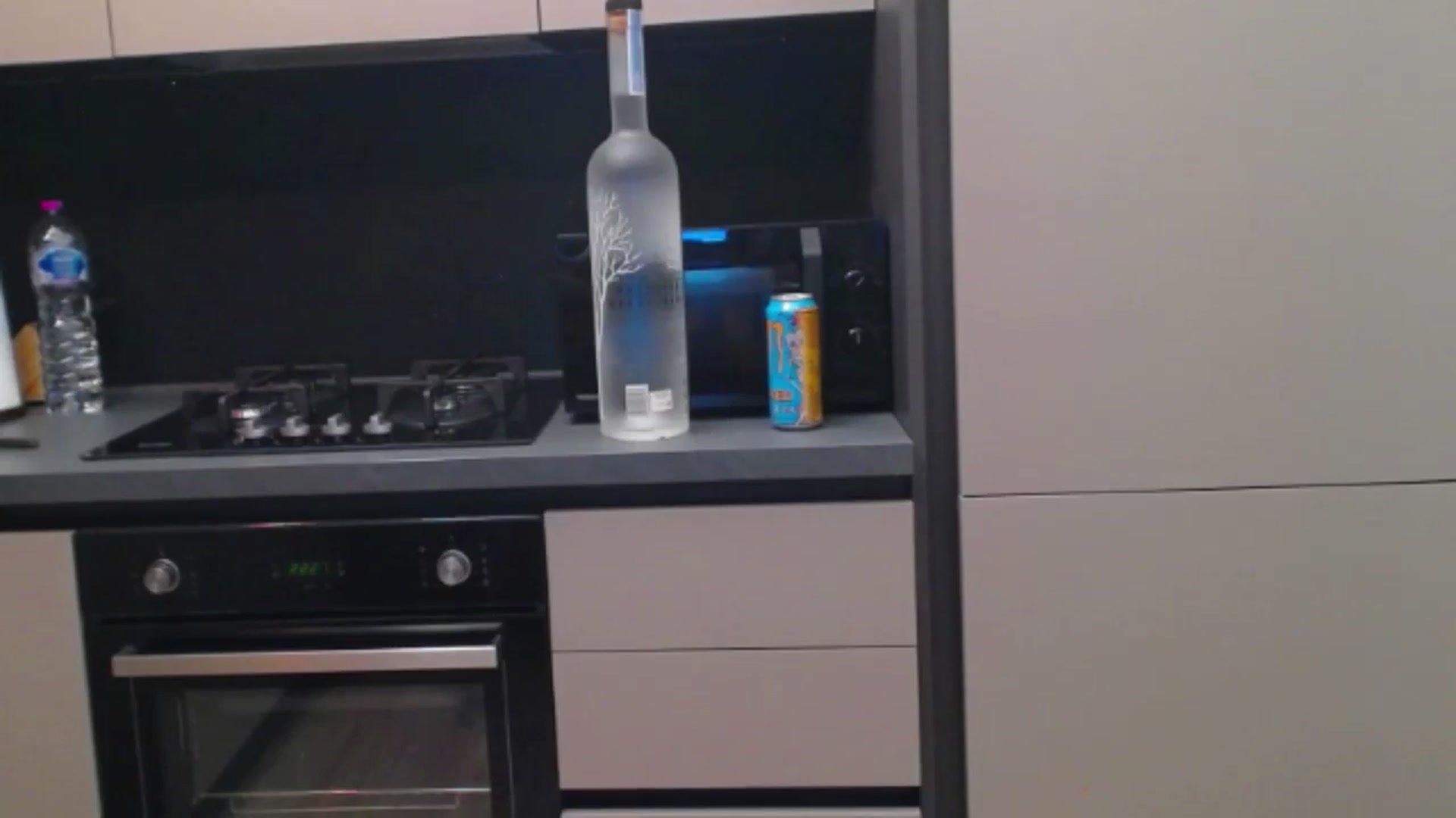 Gallery image thumbnail from RadiInRome's myfreecams stream on, 09/07/2024, 21:50 image 16 of 20