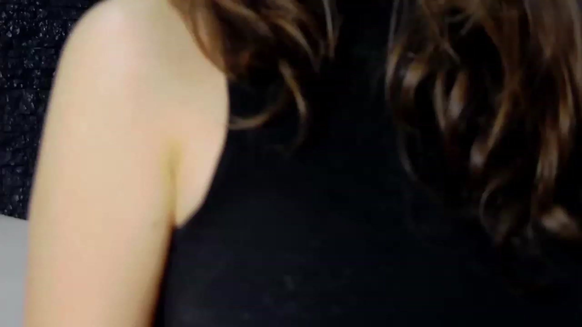 Gallery image thumbnail from Radiance's myfreecams stream on, 11/18/2022, 19:39 image 6 of 20