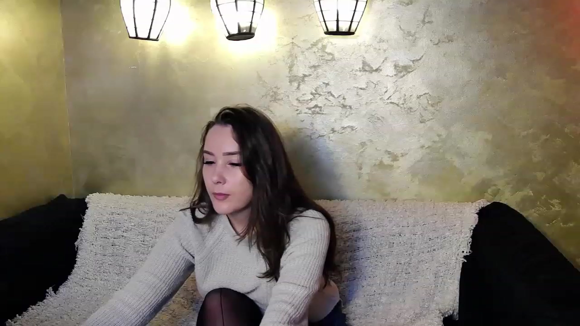 Gallery image thumbnail from Radiance's myfreecams stream on, 11/19/2022, 15:30 image 8 of 20