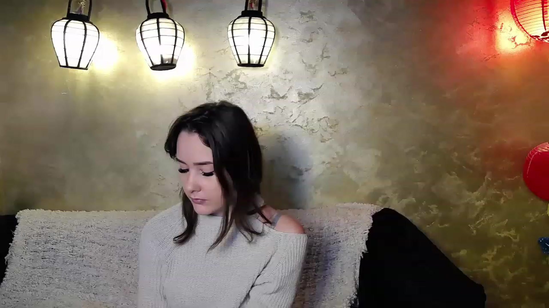 Gallery image thumbnail from Radiance's myfreecams stream on, 11/19/2022, 15:30 image 1 of 20