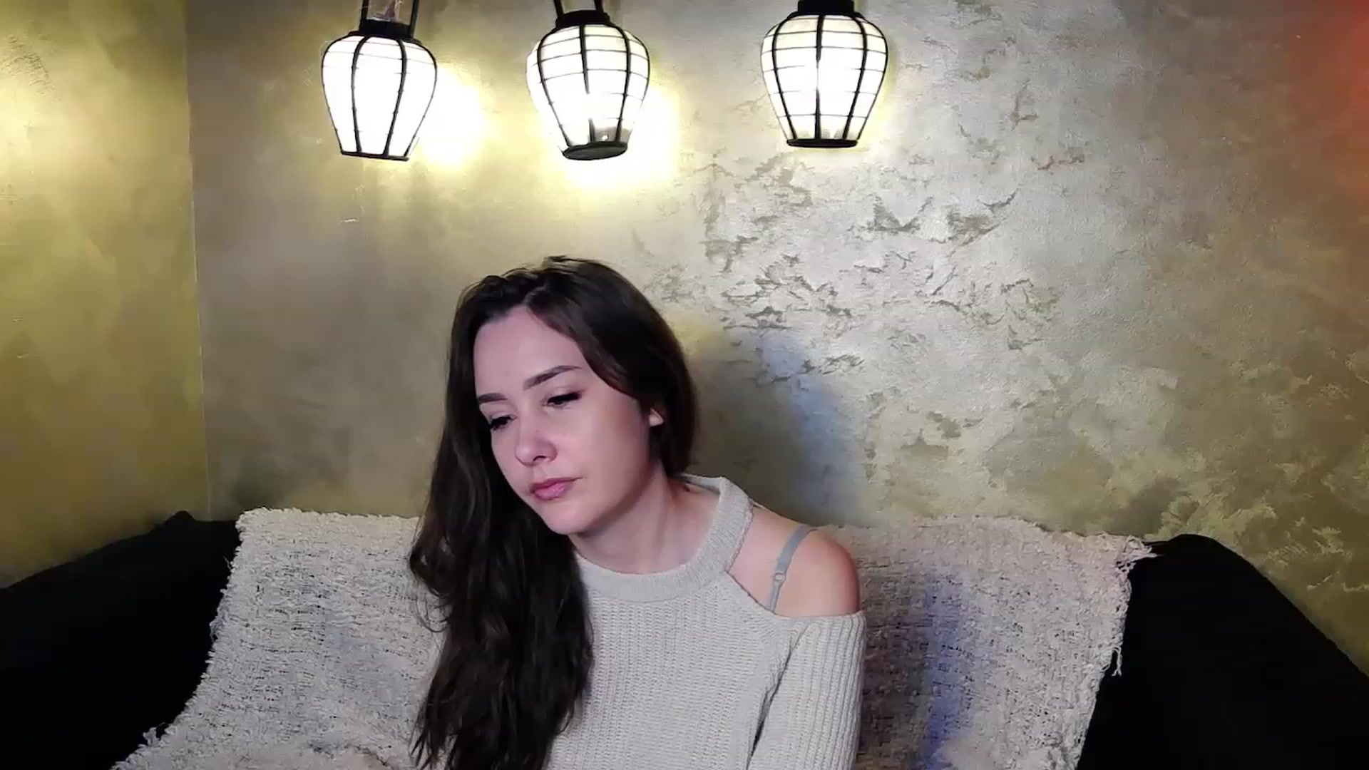 Gallery image thumbnail from Radiance's myfreecams stream on, 11/20/2022, 07:43 image 11 of 20