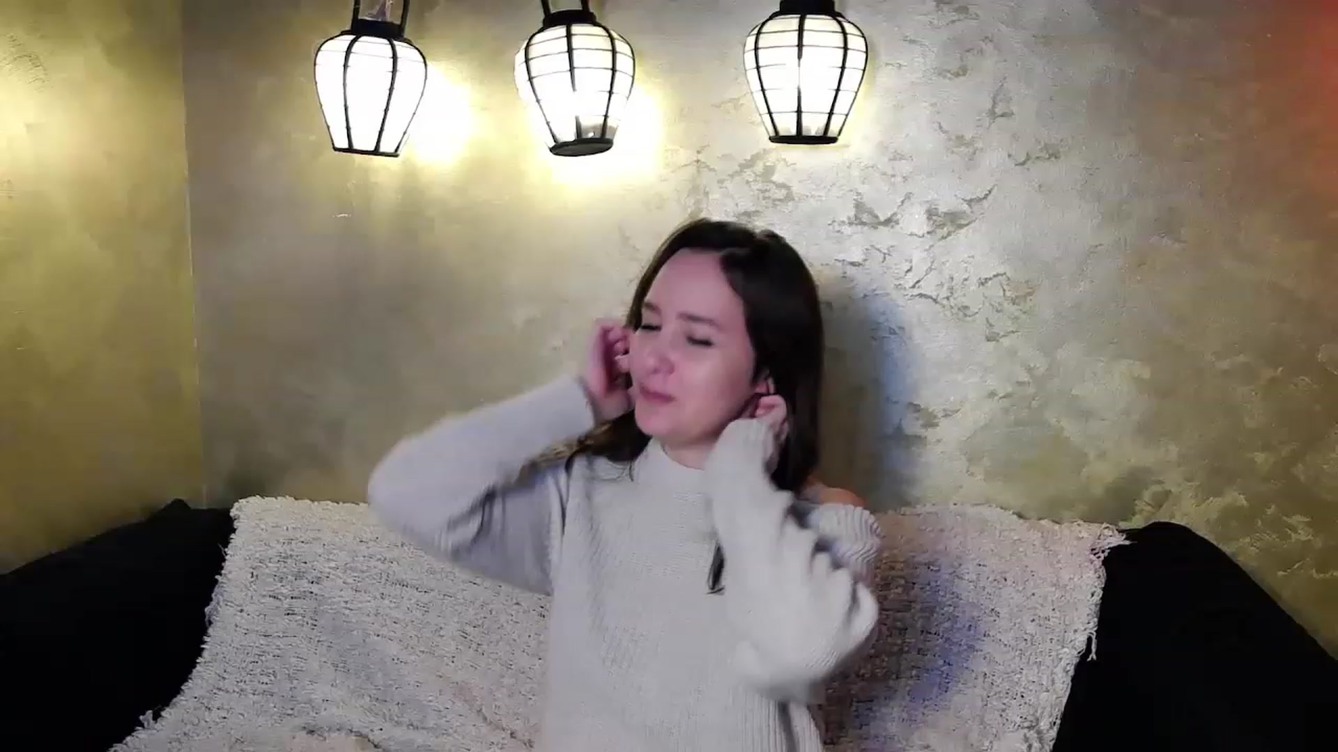 Gallery image thumbnail from Radiance's myfreecams stream on, 11/20/2022, 07:43 image 12 of 20
