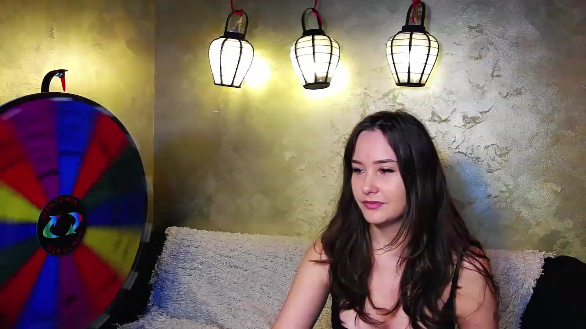 Gallery image thumbnail from Radiance's myfreecams stream on, 11/20/2022, 16:24 image 2 of 20