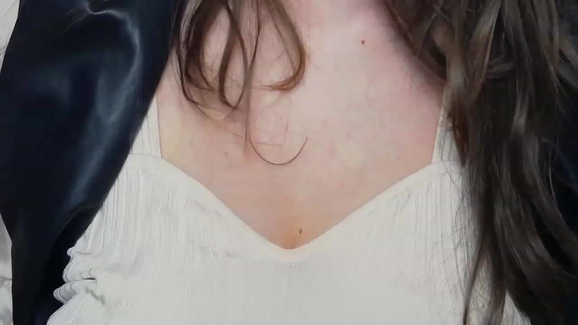 Gallery image thumbnail from Radiance's myfreecams stream on, 11/22/2022, 16:08 image 11 of 20