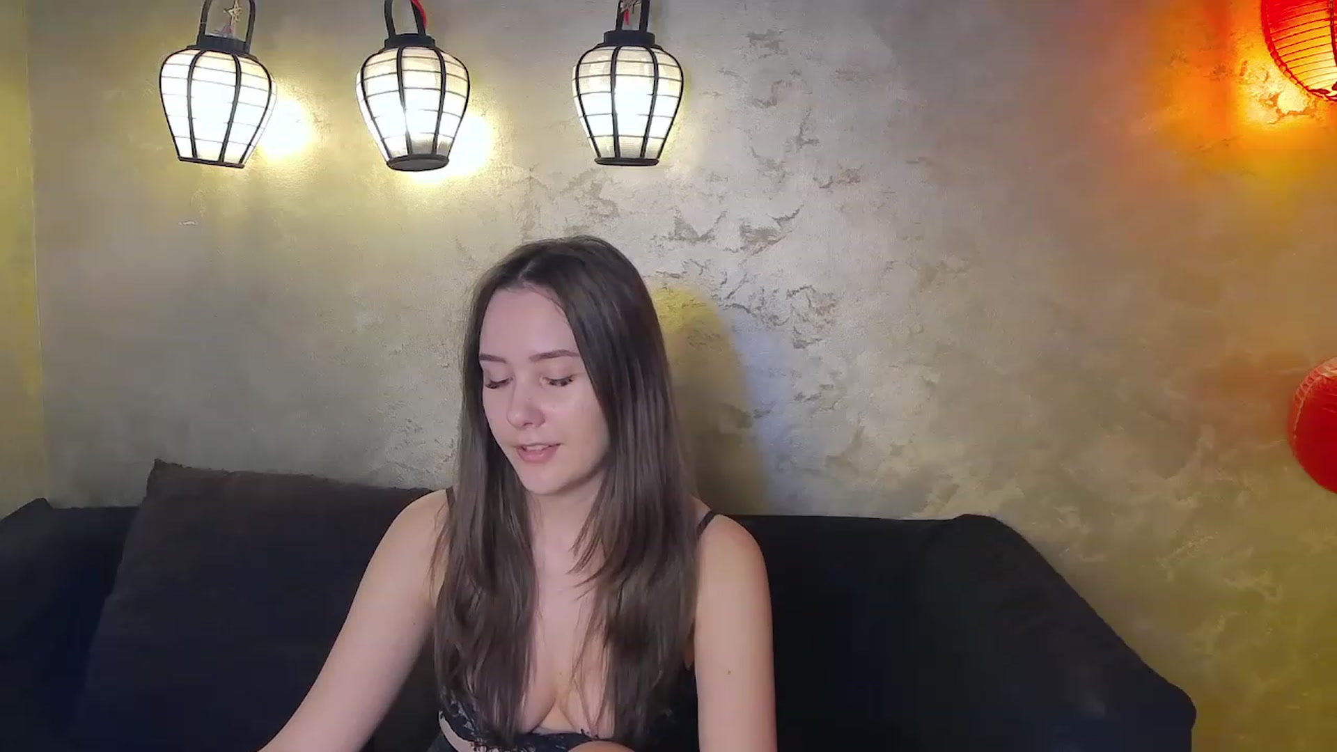 Gallery image thumbnail from Radiance's myfreecams stream on, 11/27/2022, 15:42 image 6 of 20