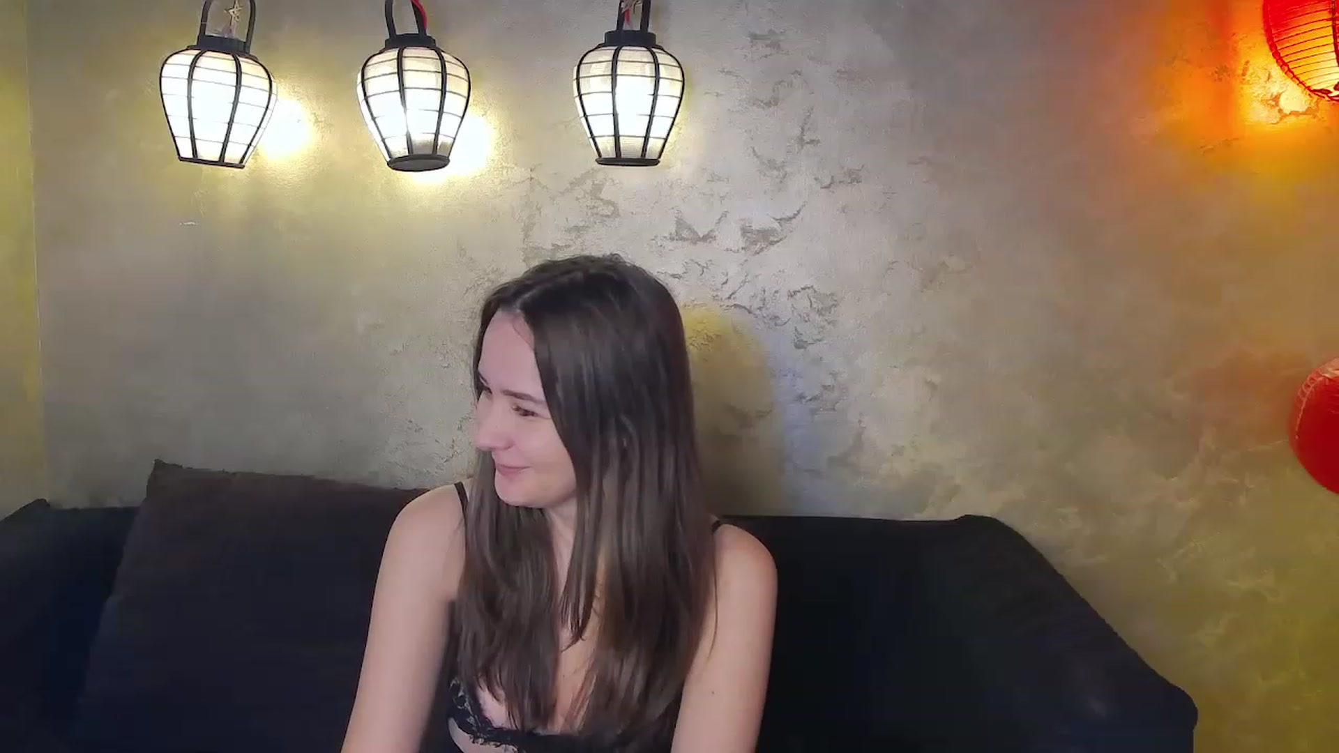 Gallery image thumbnail from Radiance's myfreecams stream on, 11/27/2022, 15:42 image 8 of 20