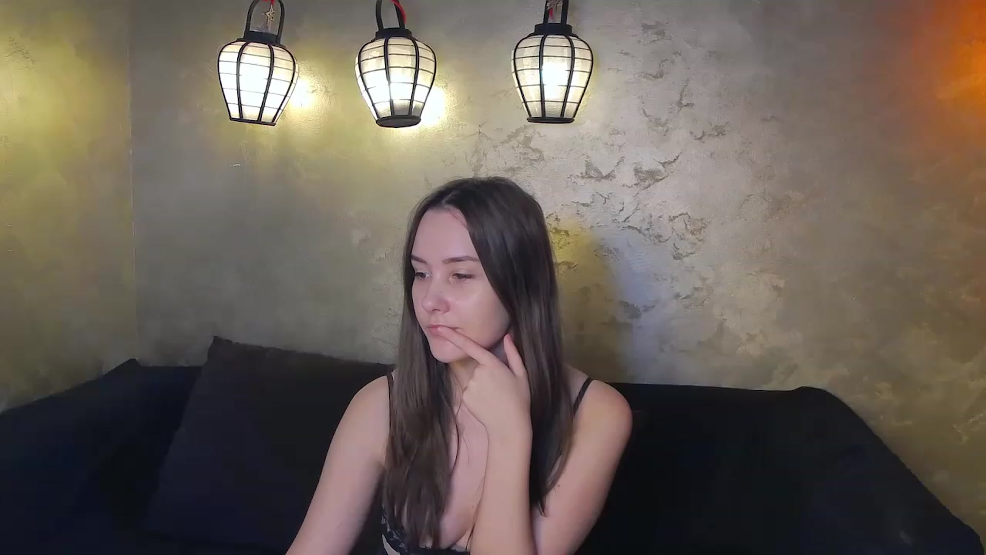 Gallery image thumbnail from Radiance's myfreecams stream on, 11/27/2022, 18:00 image 20 of 20