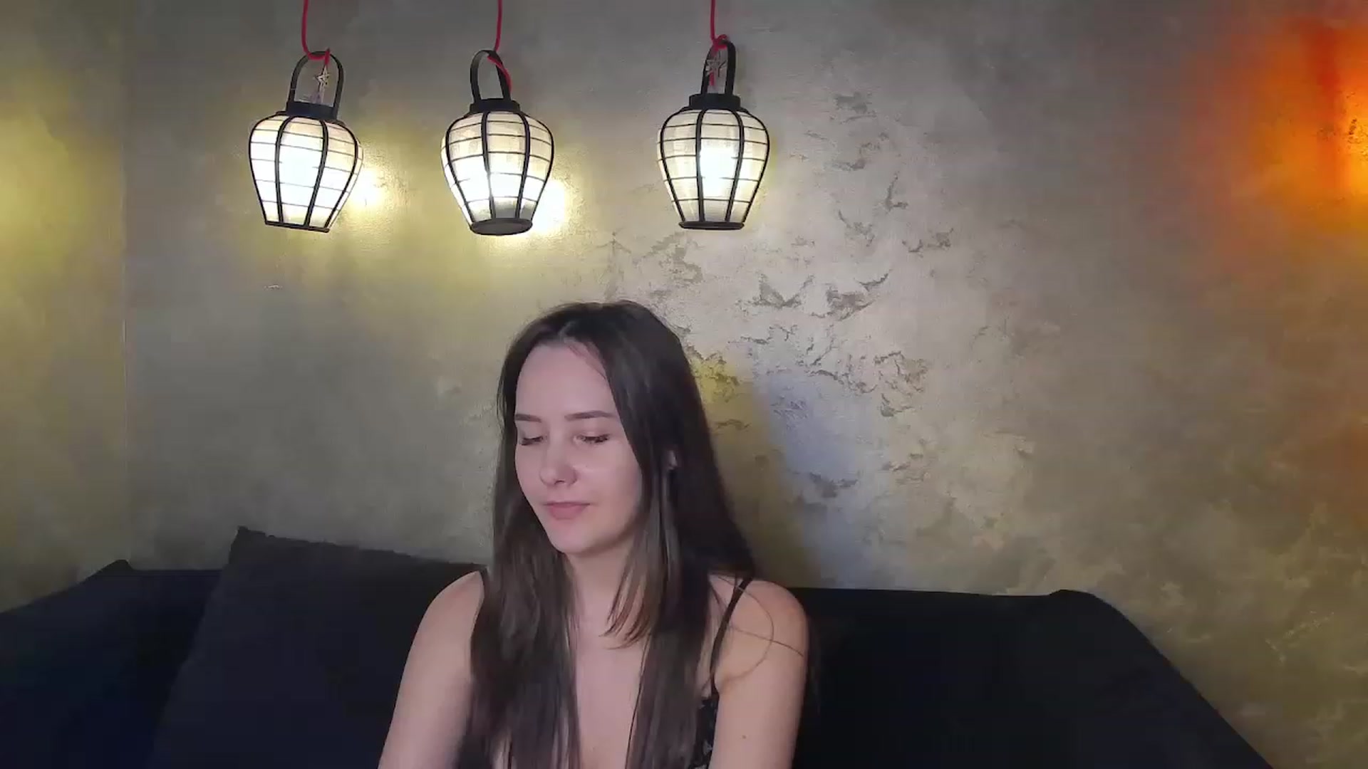 Gallery image thumbnail from Radiance's myfreecams stream on, 11/27/2022, 18:00 image 9 of 20