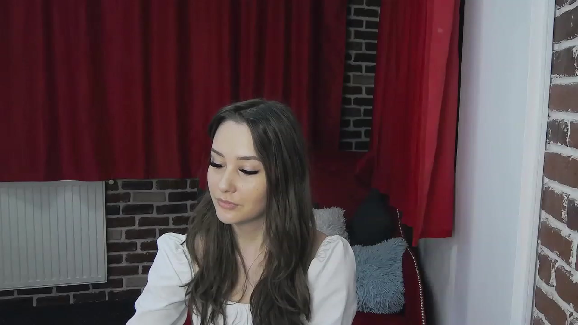Gallery image thumbnail from Radiance's myfreecams stream on, 11/29/2022, 16:25 image 19 of 20
