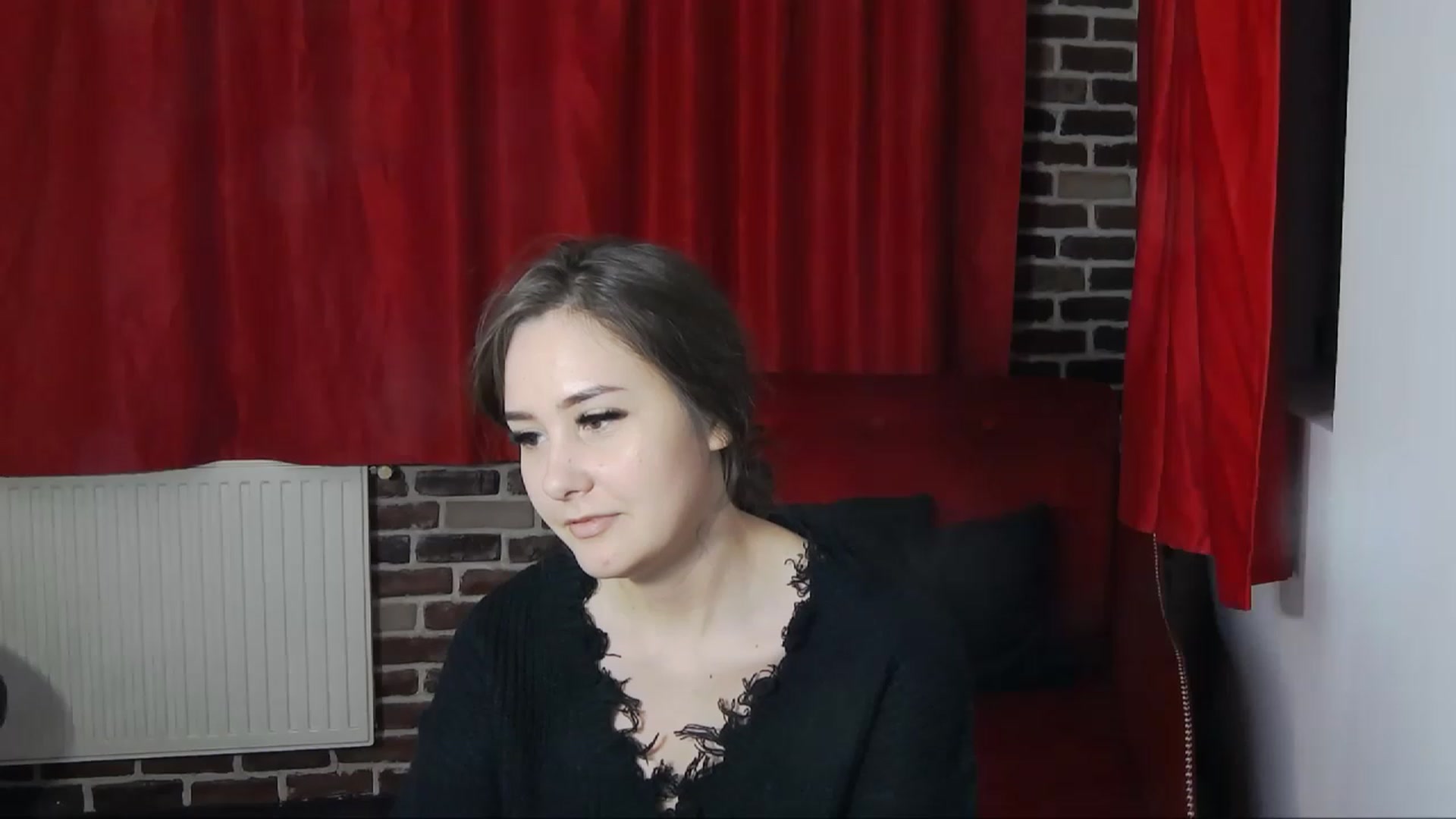 Gallery image thumbnail from Radiance's myfreecams stream on, 12/06/2022, 20:15 image 12 of 20
