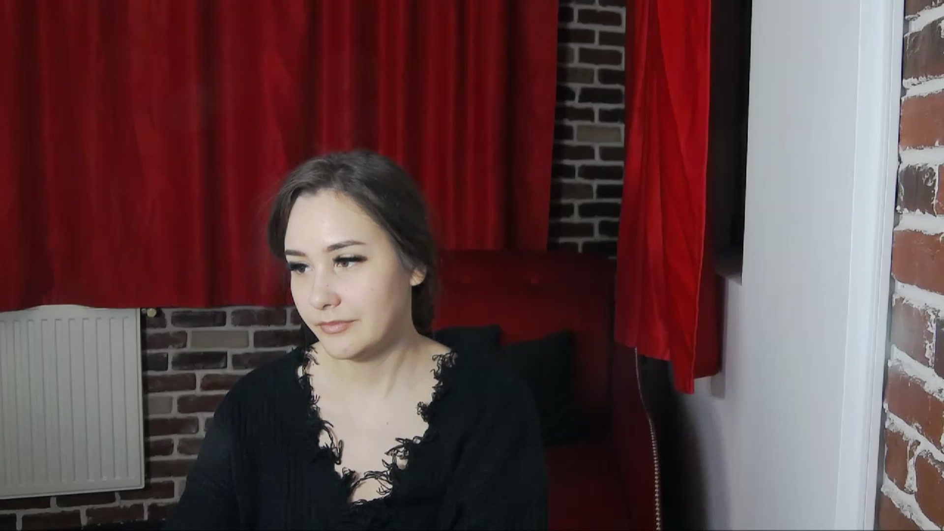 Gallery image thumbnail from Radiance's myfreecams stream on, 12/06/2022, 20:15 image 6 of 20
