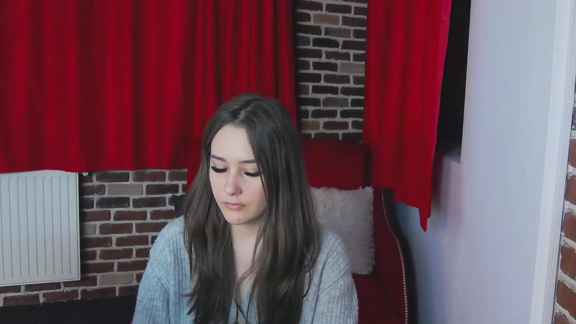 Gallery image thumbnail from Radiance's myfreecams stream on, 12/09/2022, 18:14 image 19 of 20