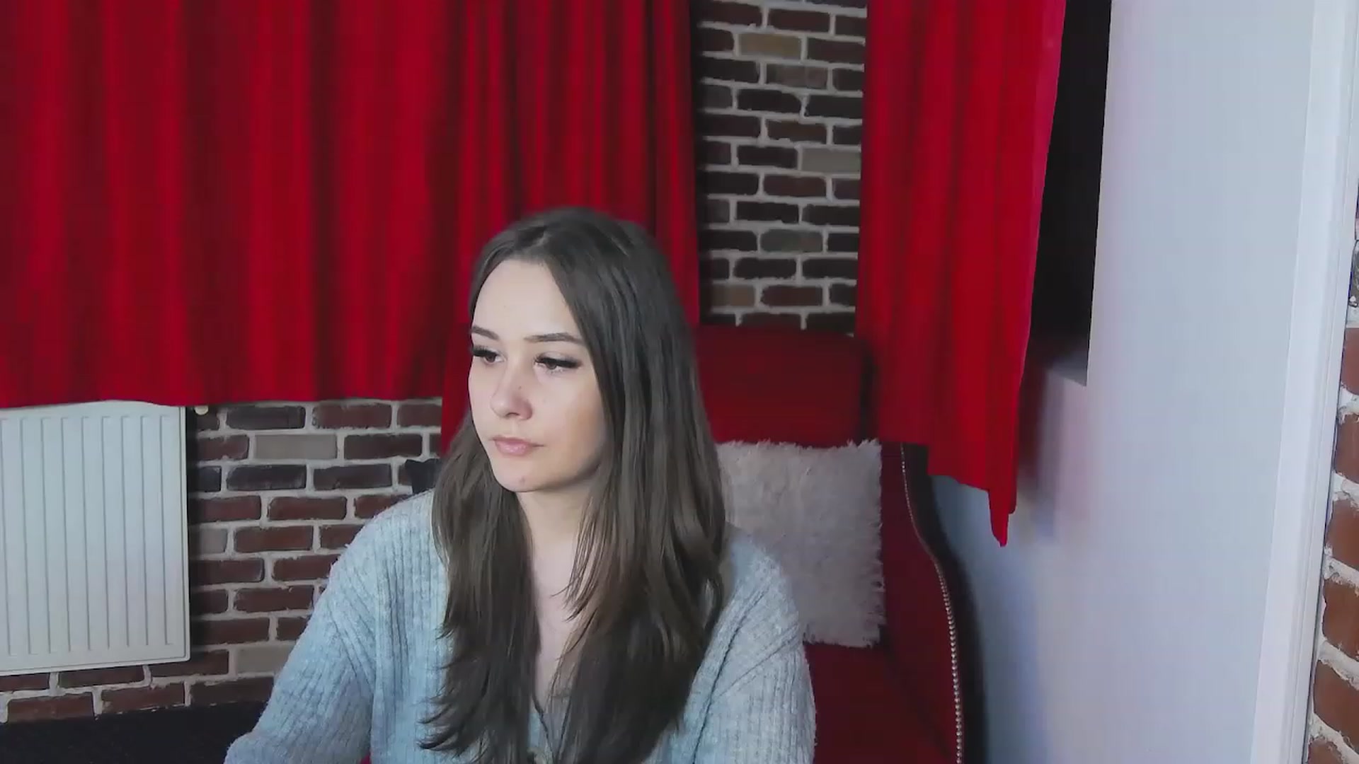 Gallery image thumbnail from Radiance's myfreecams stream on, 12/09/2022, 18:14 image 17 of 20