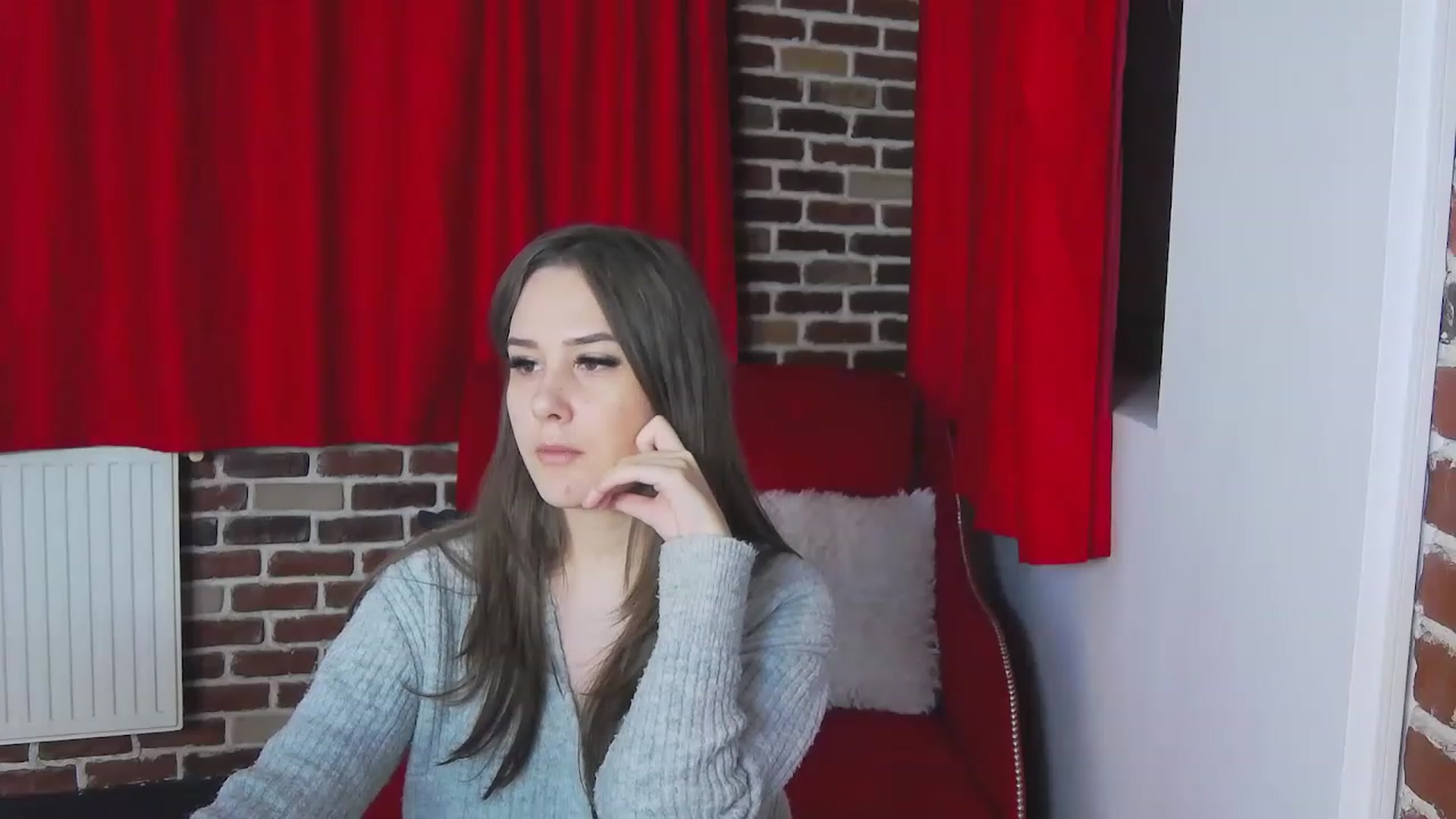 Gallery image thumbnail from Radiance's myfreecams stream on, 12/09/2022, 19:45 image 10 of 20