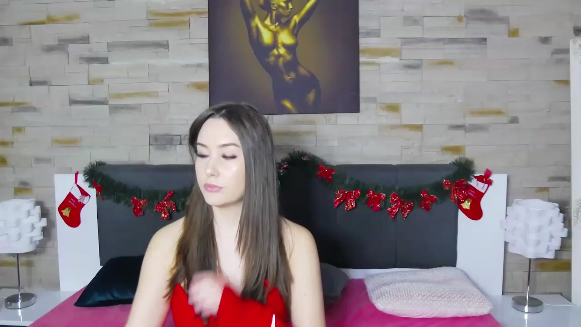 Gallery image thumbnail from Radiance's myfreecams stream on, 12/11/2022, 15:32 image 3 of 20