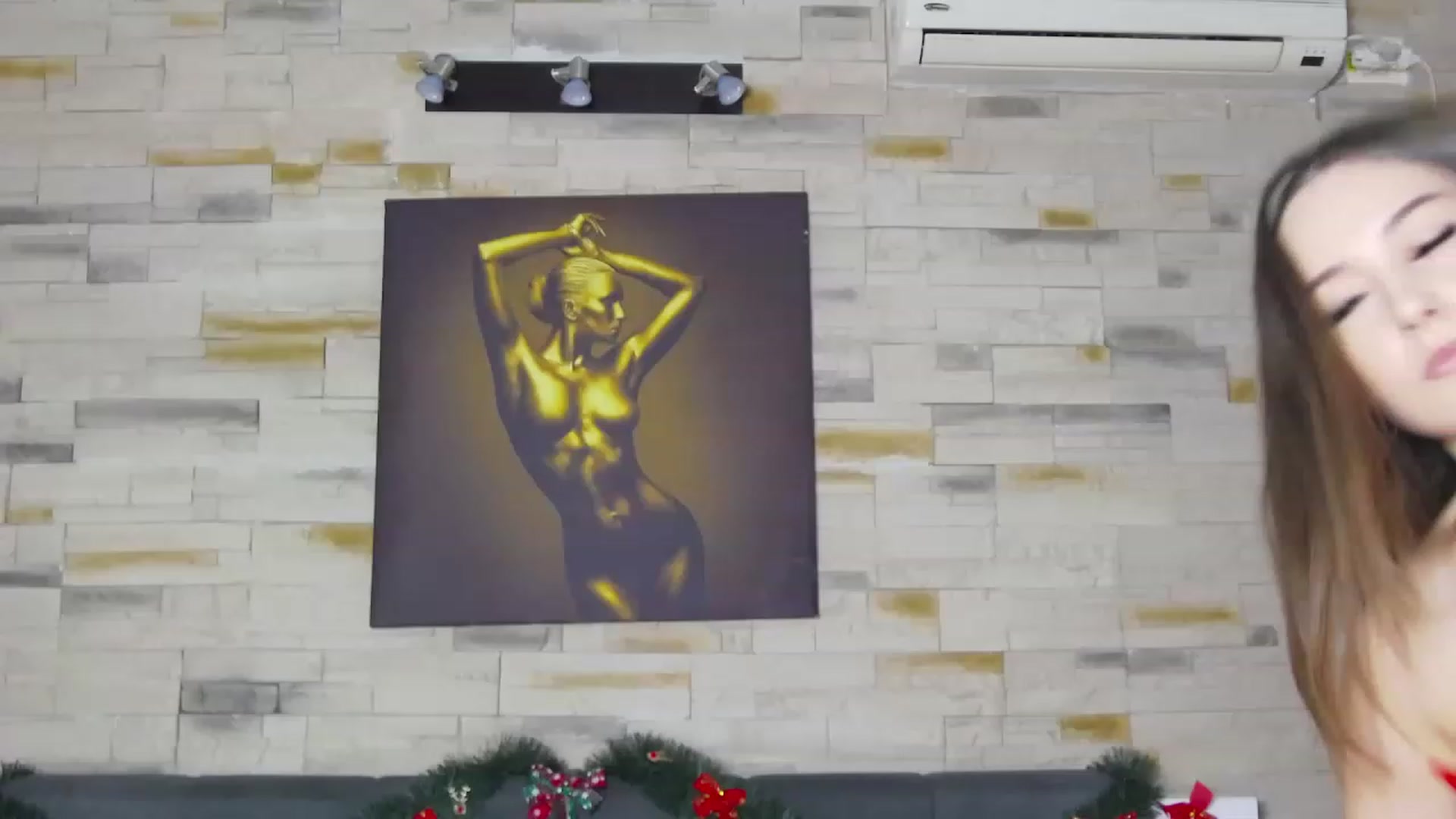 Gallery image thumbnail from Radiance's myfreecams stream on, 12/11/2022, 15:32 image 10 of 20