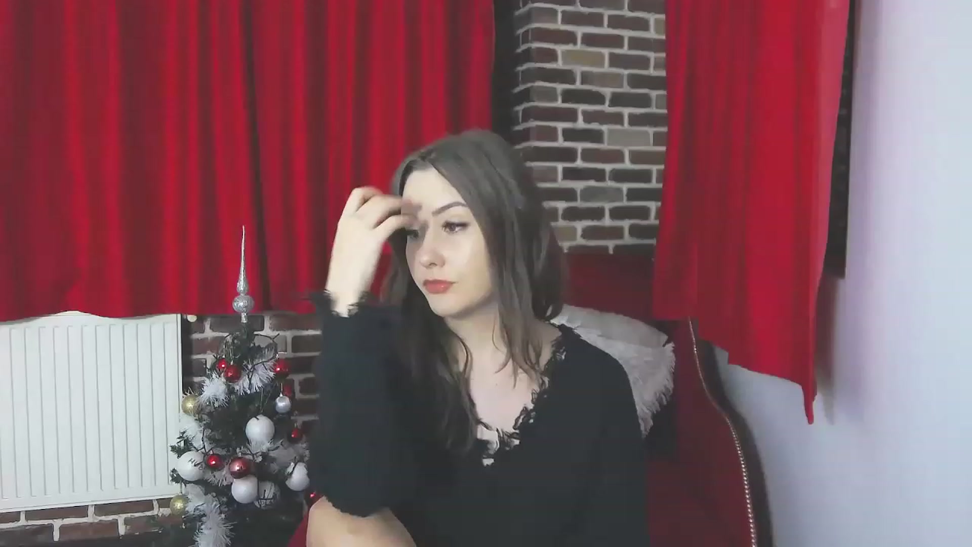 Gallery image thumbnail from Radiance's myfreecams stream on, 12/21/2022, 18:02 image 1 of 20