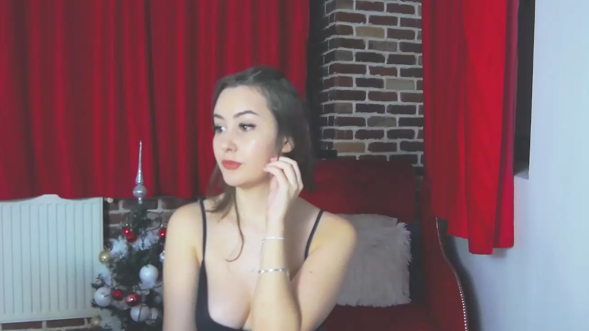 Gallery image thumbnail from Radiance's myfreecams stream on, 12/22/2022, 16:06 image 15 of 20