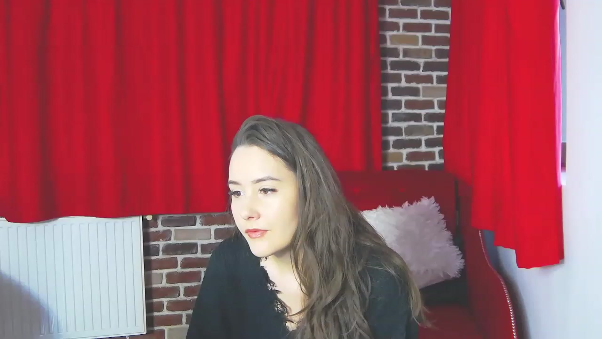 Gallery image thumbnail from Radiance's myfreecams stream on, 12/28/2022, 15:26 image 5 of 20