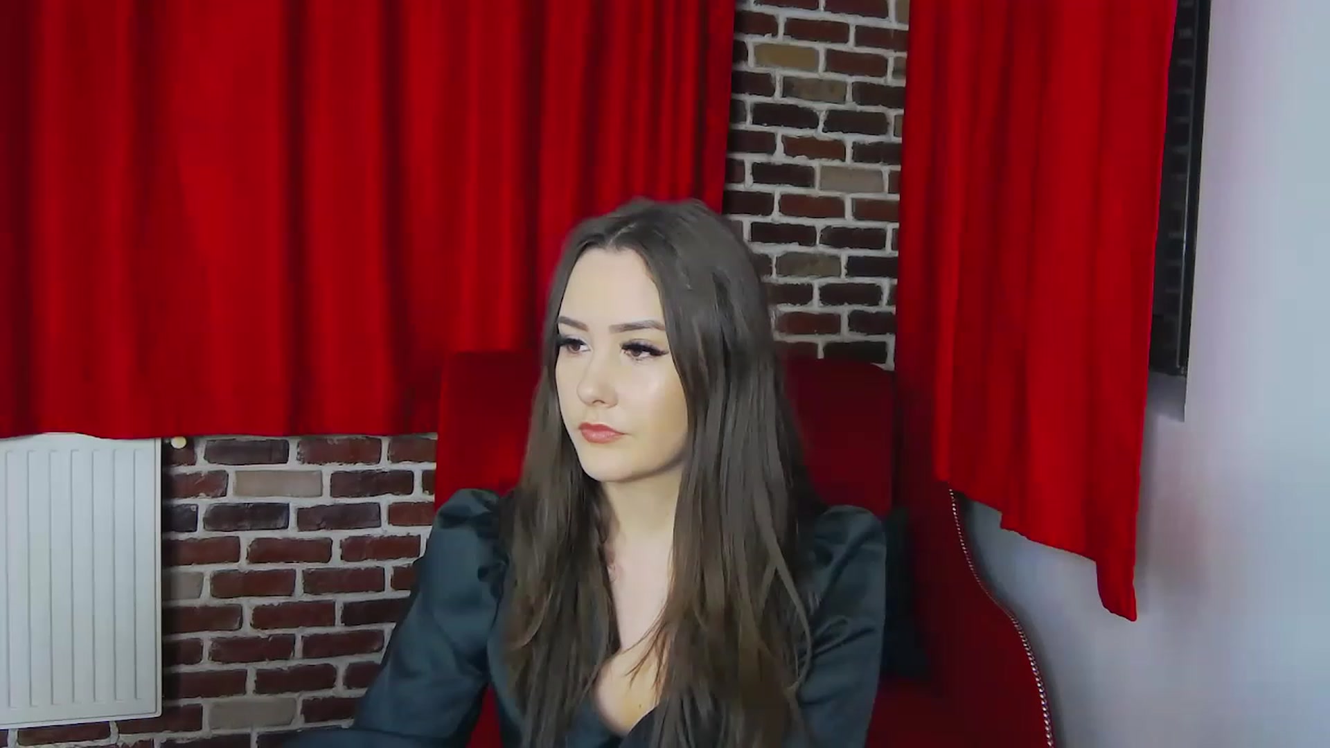 Gallery image thumbnail from Radiance's myfreecams stream on, 01/04/2023, 15:27 image 20 of 20