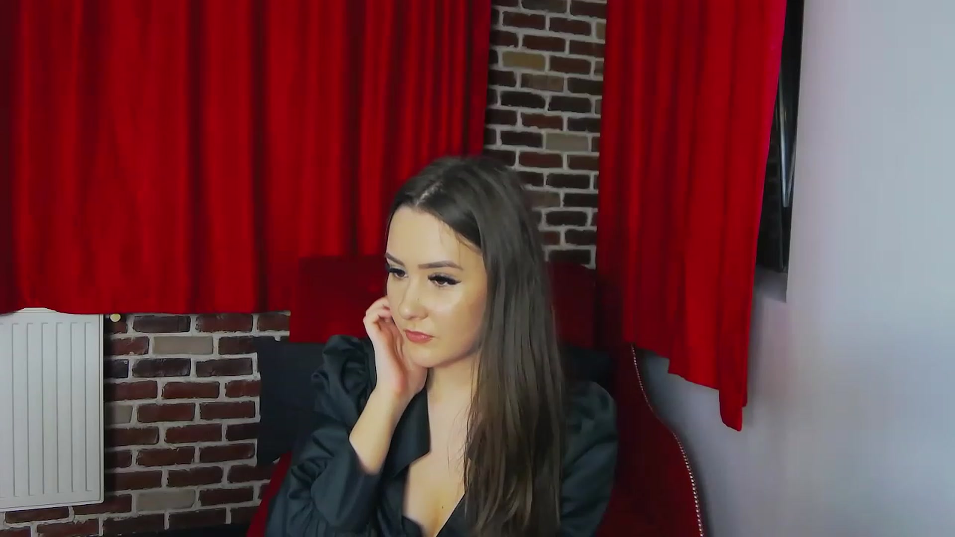 Gallery image thumbnail from Radiance's myfreecams stream on, 01/04/2023, 18:07 image 20 of 20