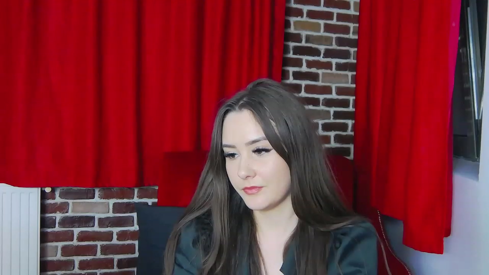 Gallery image thumbnail from Radiance's myfreecams stream on, 01/04/2023, 20:31 image 12 of 20