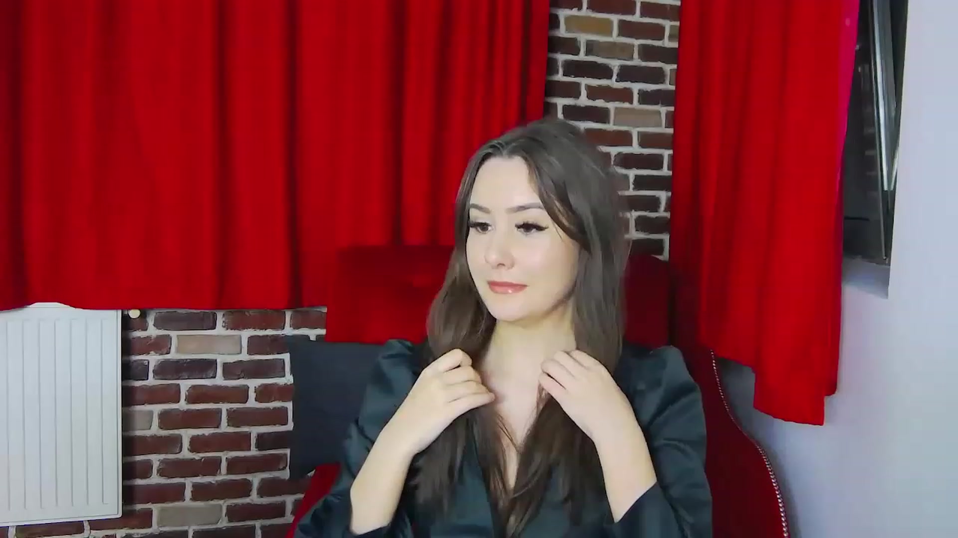 Gallery image thumbnail from Radiance's myfreecams stream on, 01/04/2023, 20:31 image 16 of 20
