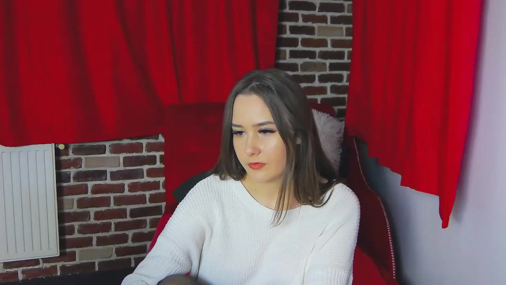 Gallery image thumbnail from Radiance's myfreecams stream on, 01/06/2023, 15:51 image 9 of 20