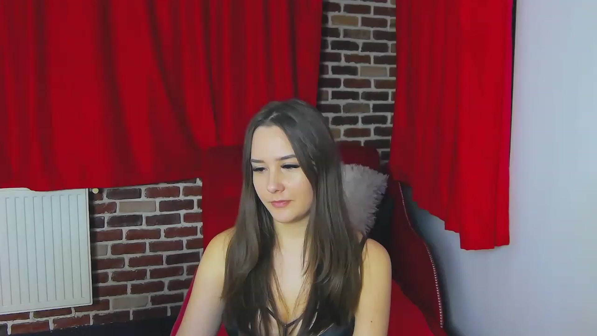 Gallery image thumbnail from Radiance's myfreecams stream on, 01/06/2023, 20:22 image 20 of 20