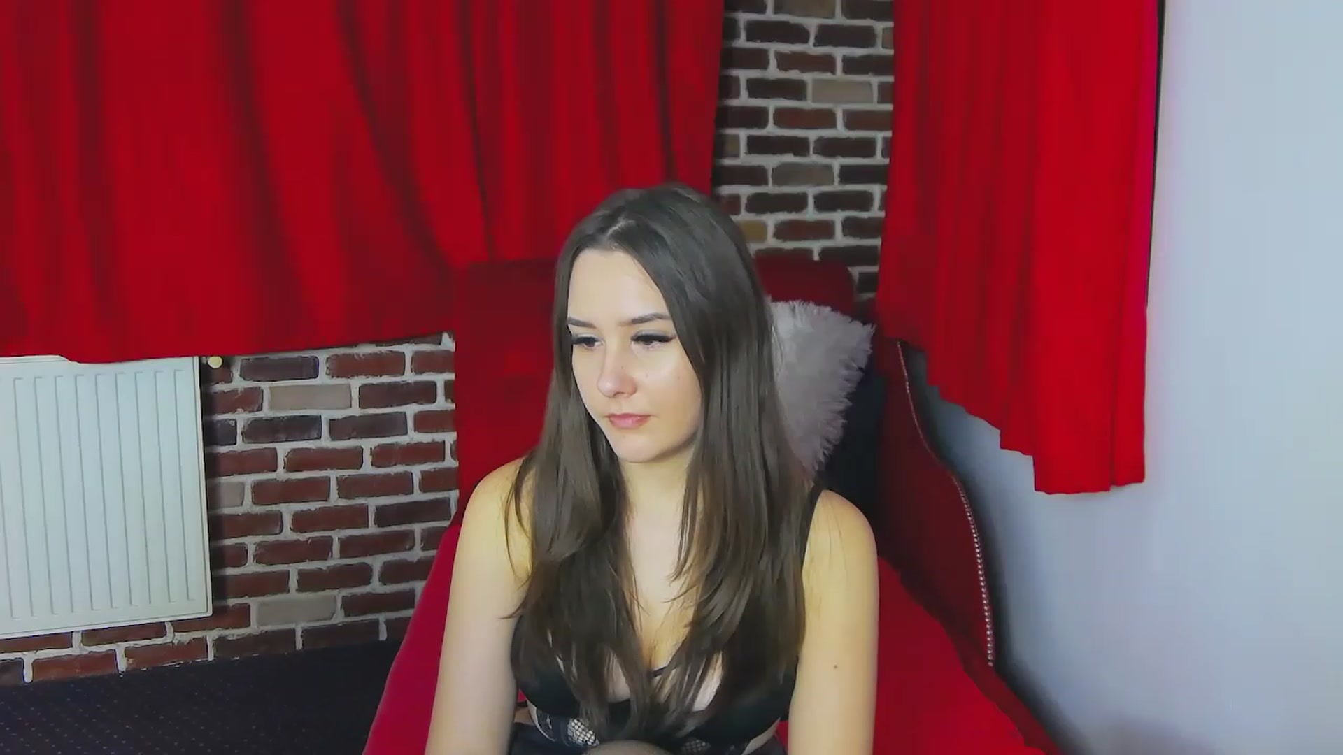 Gallery image thumbnail from Radiance's myfreecams stream on, 01/06/2023, 20:22 image 12 of 20