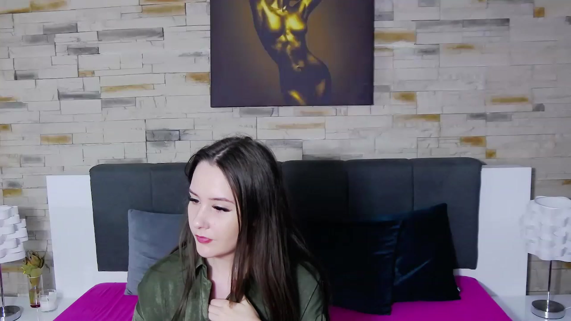Gallery image thumbnail from Radiance's myfreecams stream on, 01/08/2023, 18:10 image 19 of 20