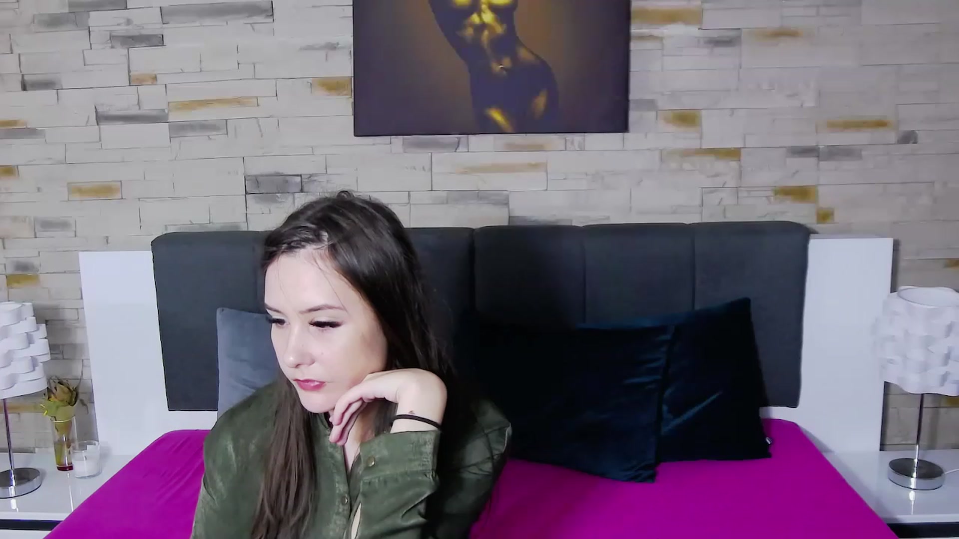 Gallery image thumbnail from Radiance's myfreecams stream on, 01/08/2023, 18:44 image 12 of 20