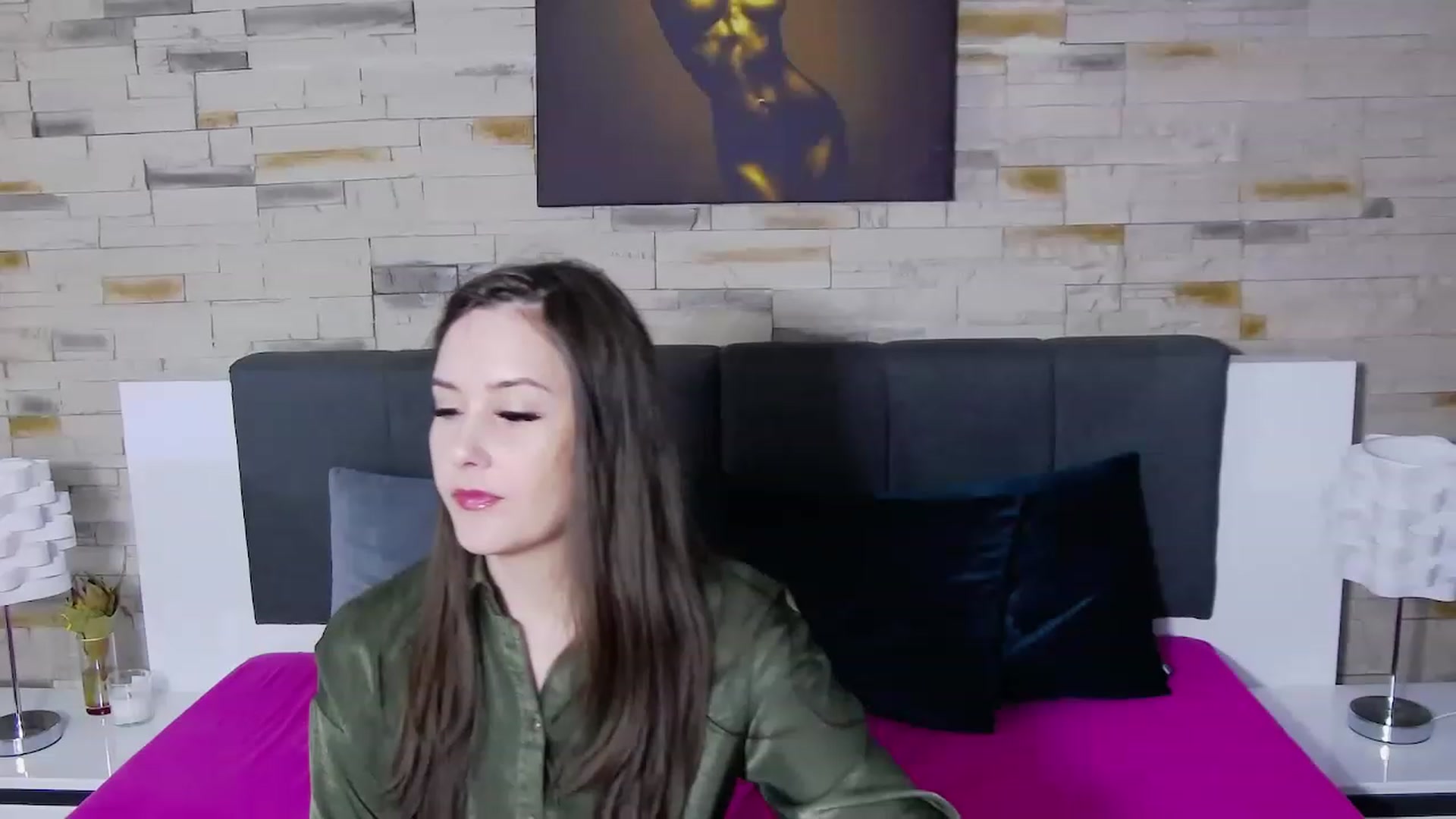 Gallery image thumbnail from Radiance's myfreecams stream on, 01/08/2023, 18:44 image 11 of 20