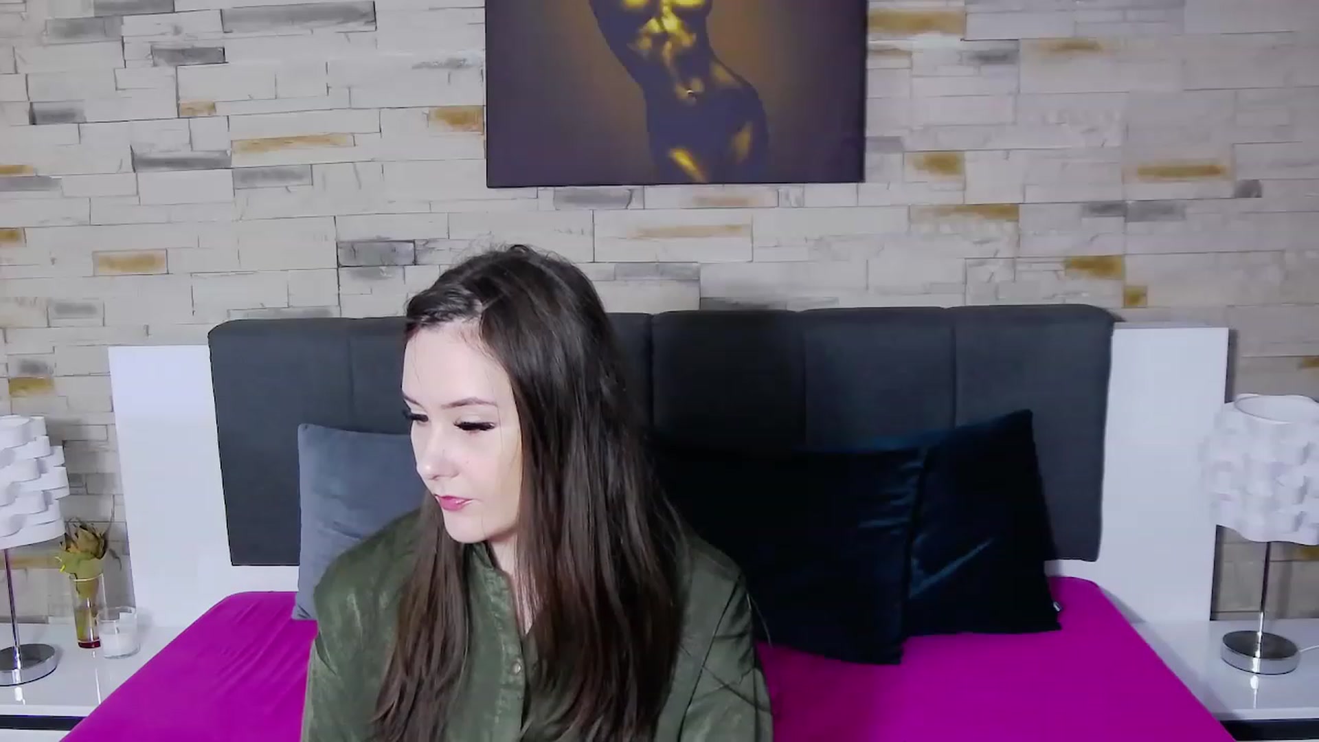 Gallery image thumbnail from Radiance's myfreecams stream on, 01/08/2023, 18:44 image 10 of 20