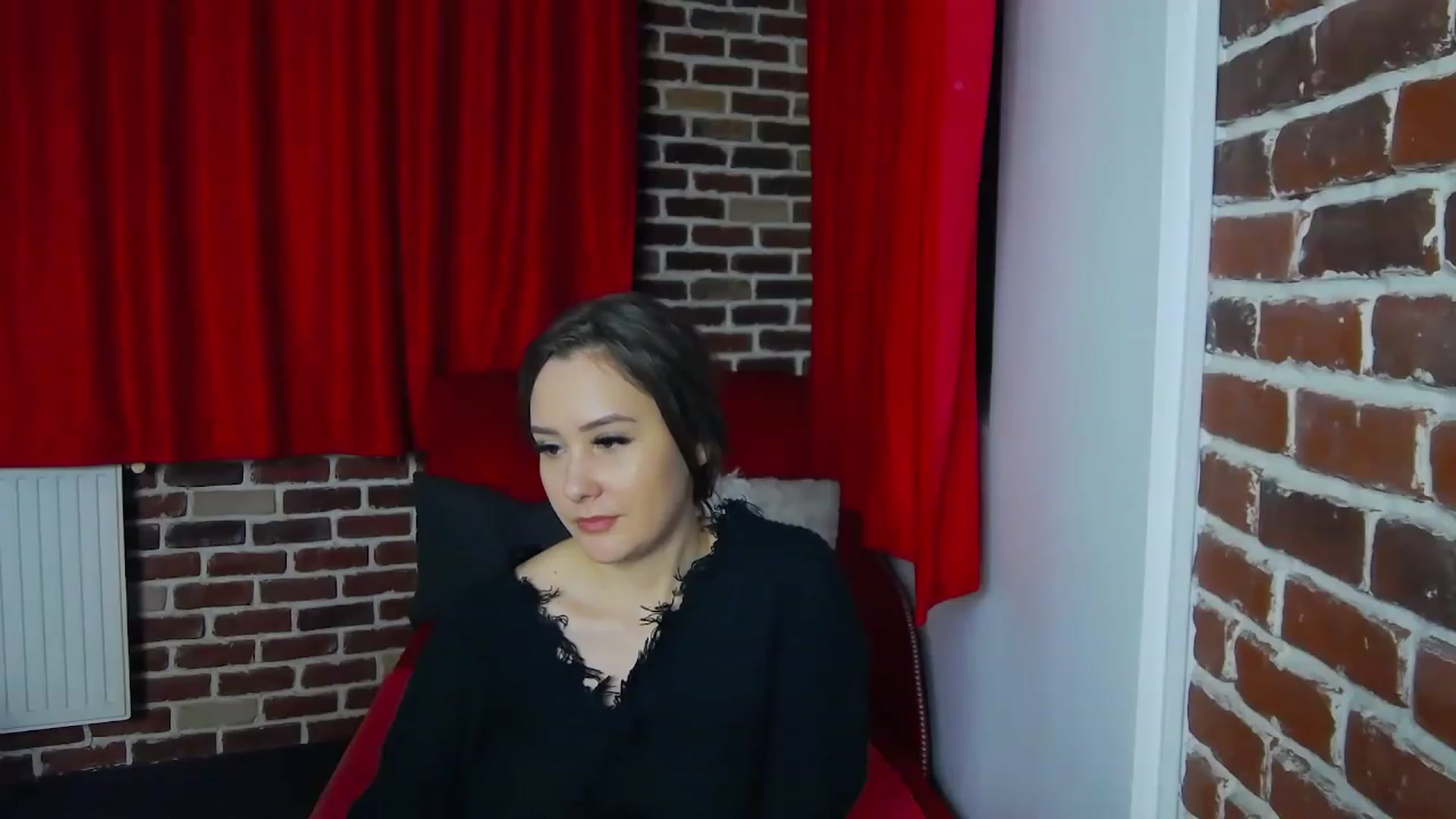 Gallery image thumbnail from Radiance's myfreecams stream on, 01/12/2023, 19:49 image 14 of 20