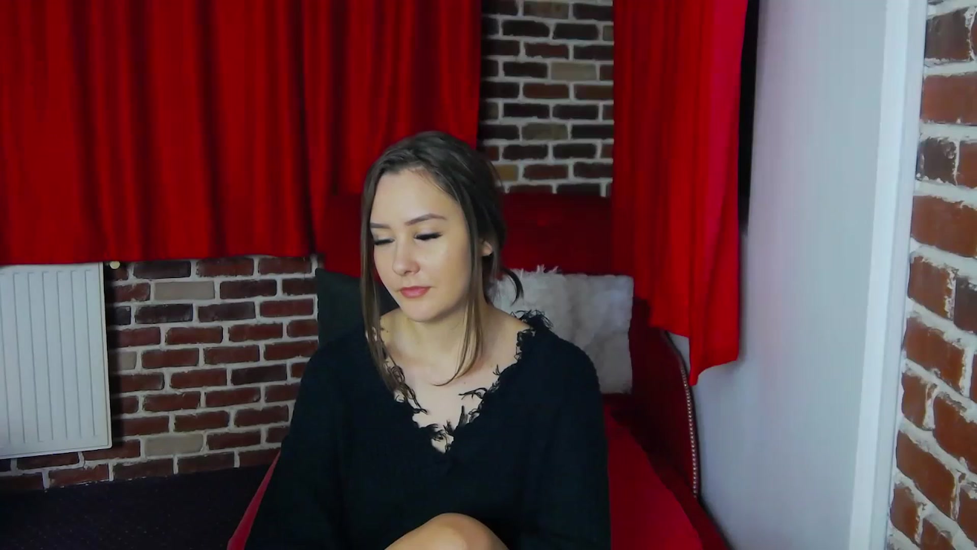 Gallery image thumbnail from Radiance's myfreecams stream on, 01/12/2023, 19:49 image 8 of 20