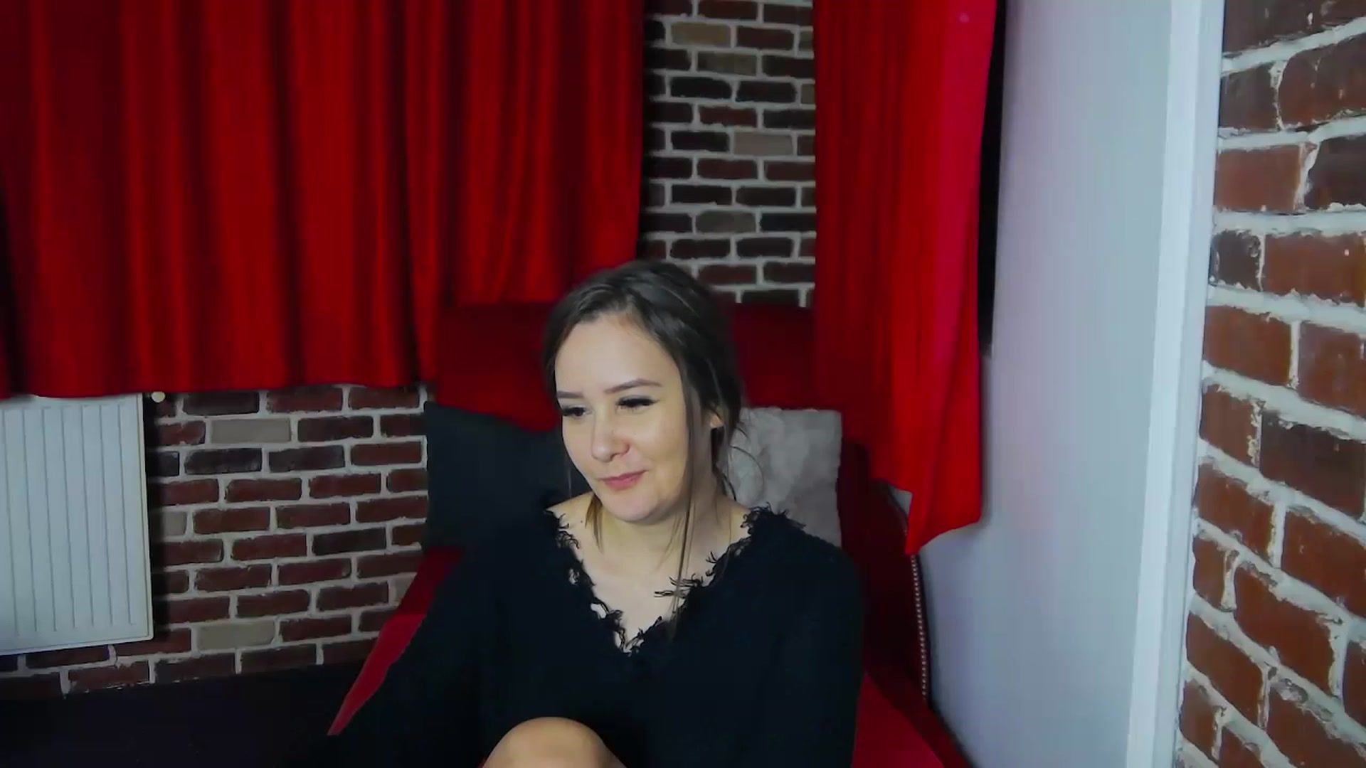 Gallery image thumbnail from Radiance's myfreecams stream on, 01/12/2023, 21:16 image 20 of 20