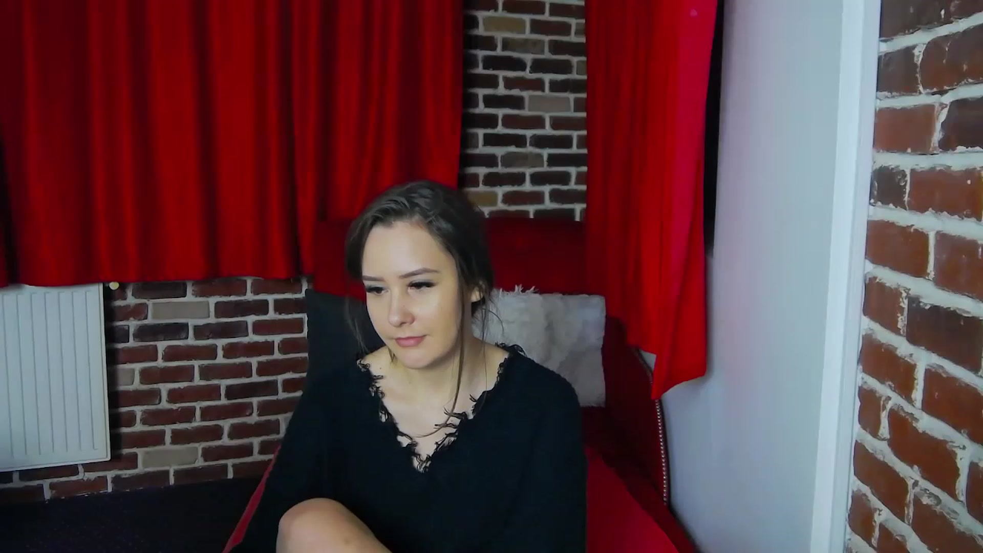 Gallery image thumbnail from Radiance's myfreecams stream on, 01/12/2023, 21:16 image 9 of 20