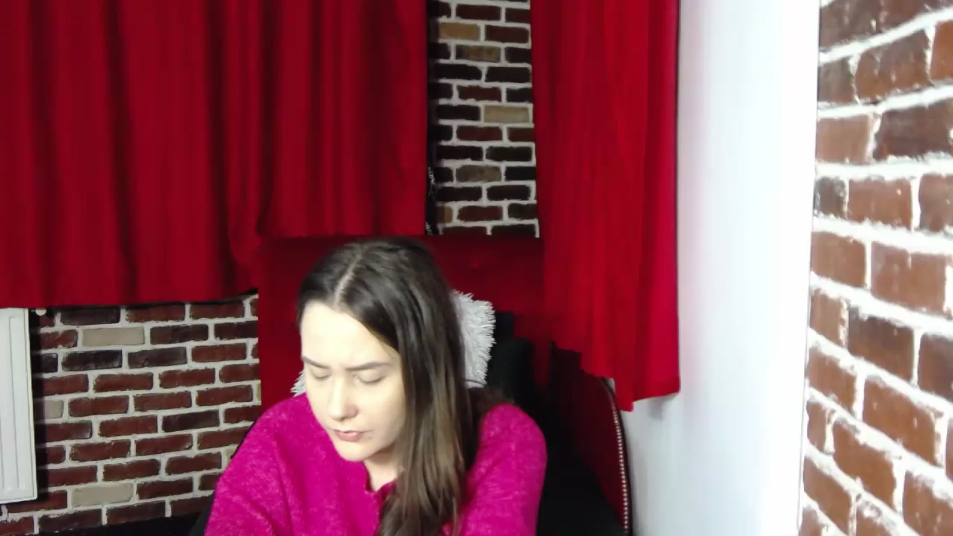 Gallery image thumbnail from Radiance's myfreecams stream on, 01/26/2023, 17:50 image 7 of 20