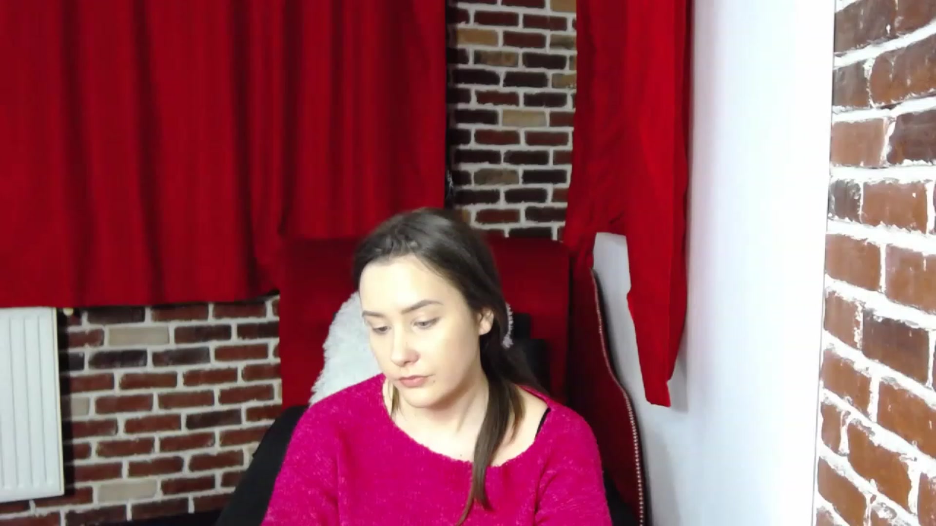 Gallery image thumbnail from Radiance's myfreecams stream on, 01/26/2023, 19:13 image 1 of 20