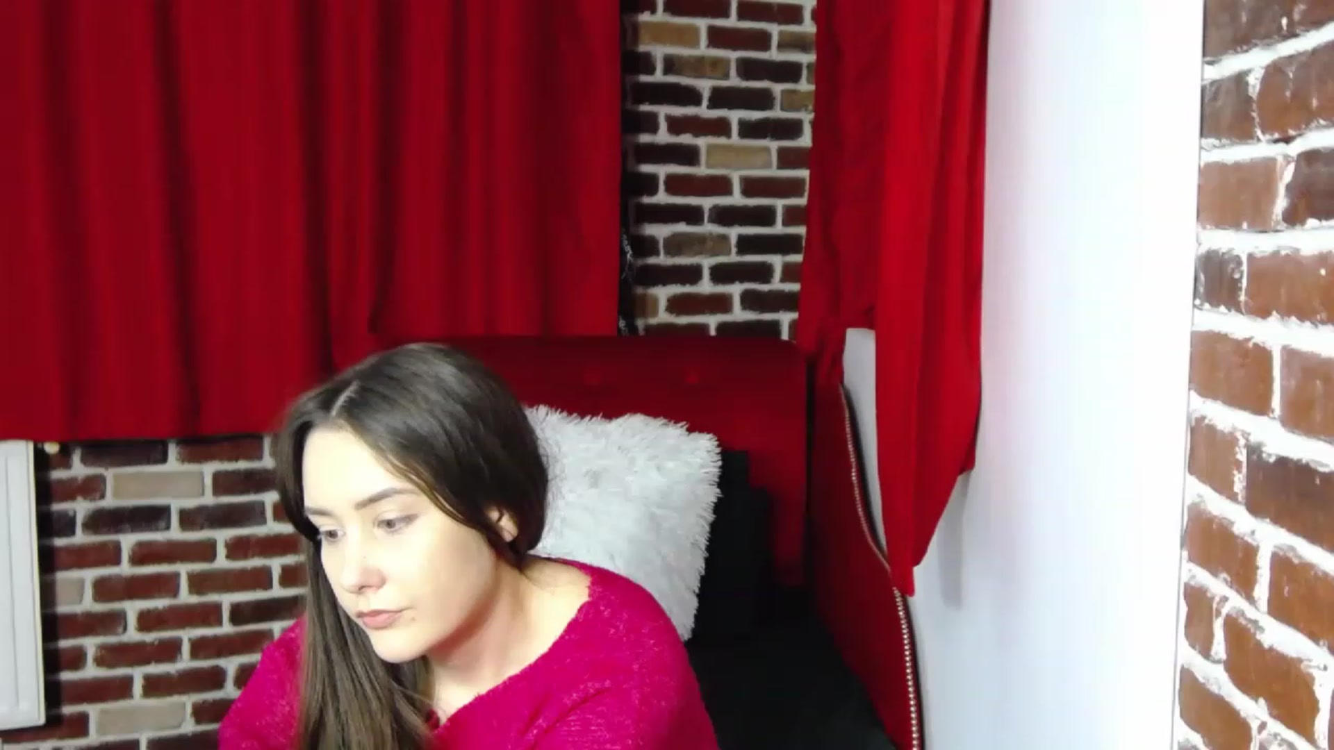Gallery image thumbnail from Radiance's myfreecams stream on, 01/26/2023, 19:13 image 9 of 20