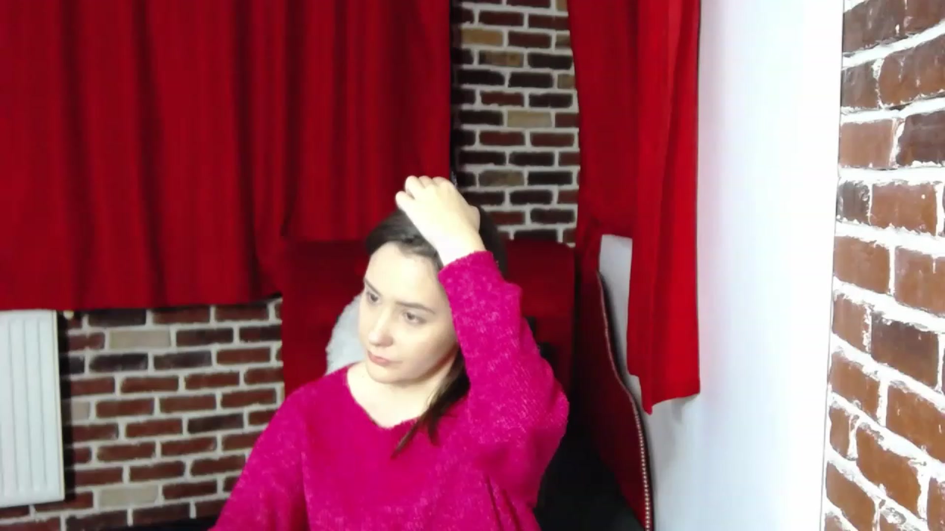 Gallery image thumbnail from Radiance's myfreecams stream on, 01/26/2023, 19:13 image 3 of 20