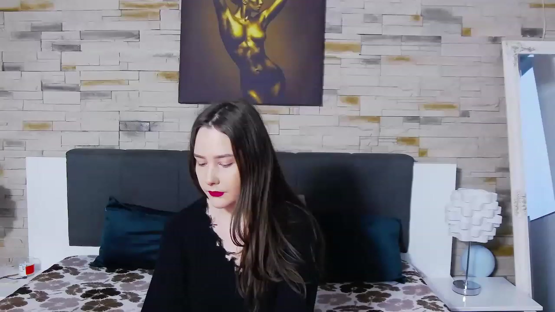 Gallery image thumbnail from Radiance's myfreecams stream on, 01/29/2023, 15:02 image 15 of 20