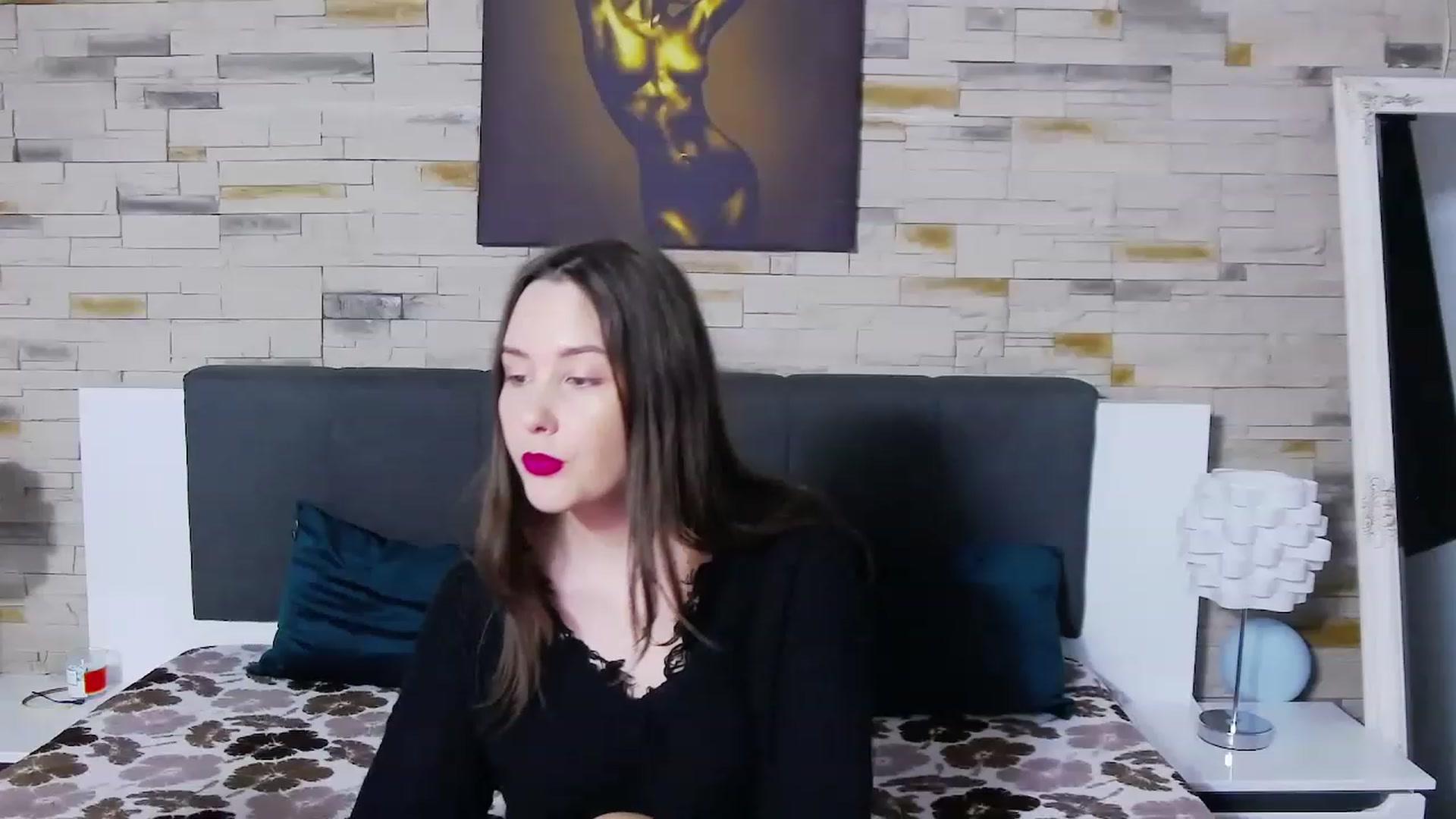 Gallery image thumbnail from Radiance's myfreecams stream on, 01/29/2023, 19:56 image 4 of 20