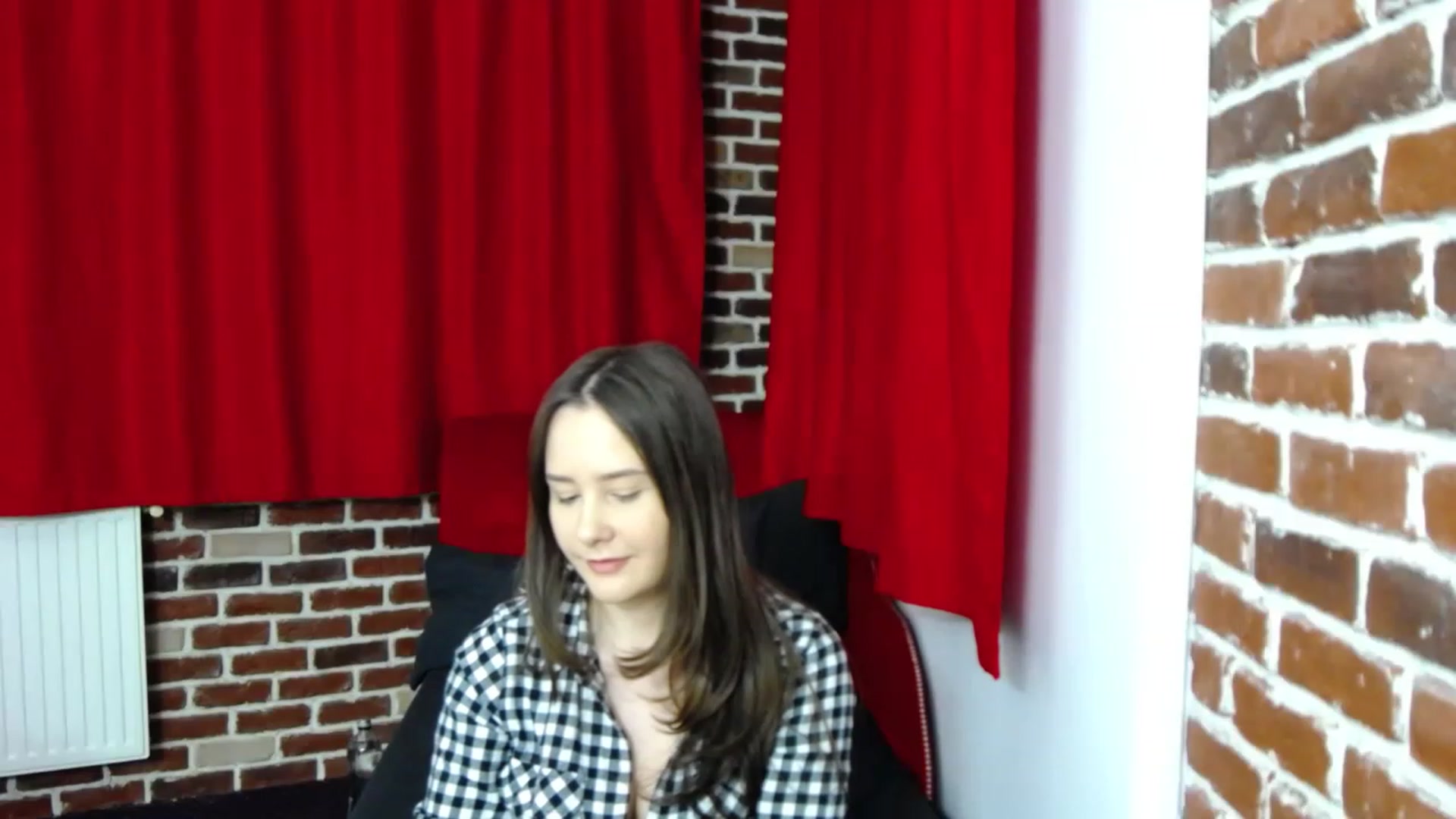 Gallery image thumbnail from Radiance's myfreecams stream on, 01/31/2023, 18:38 image 19 of 20