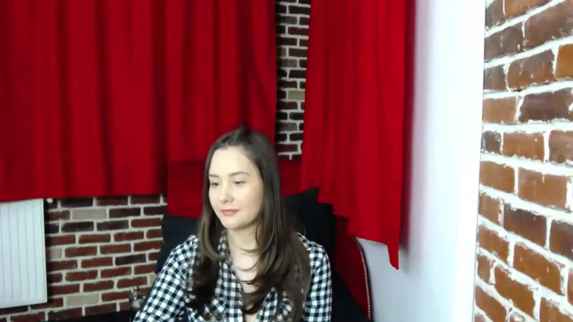 Gallery image thumbnail from Radiance's myfreecams stream on, 01/31/2023, 18:38 image 11 of 20