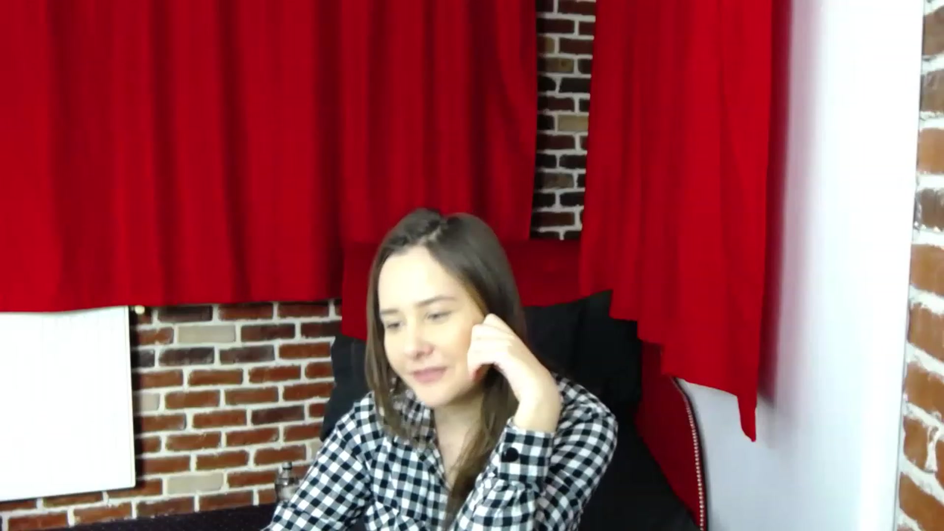 Gallery image thumbnail from Radiance's myfreecams stream on, 01/31/2023, 20:47 image 18 of 20
