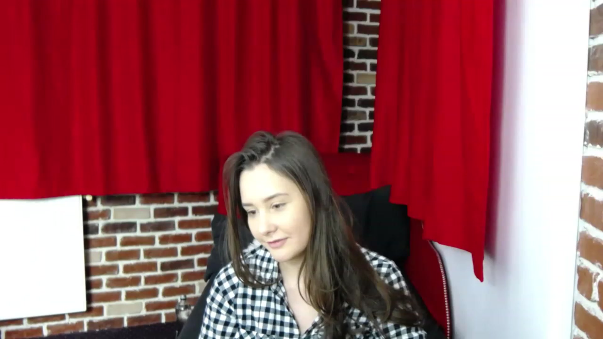 Gallery image thumbnail from Radiance's myfreecams stream on, 01/31/2023, 20:47 image 13 of 20